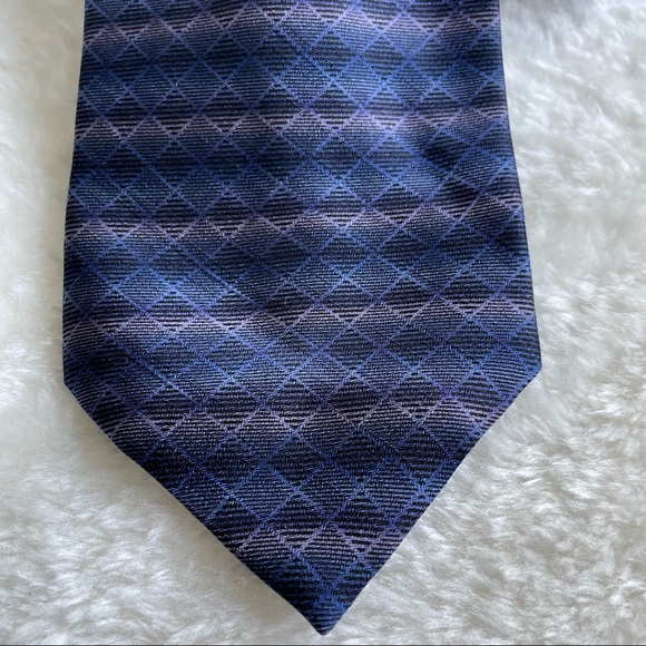 DKNY Blue and Gray Diamond Grid Printed Silk Tie - Picture 4 of 8